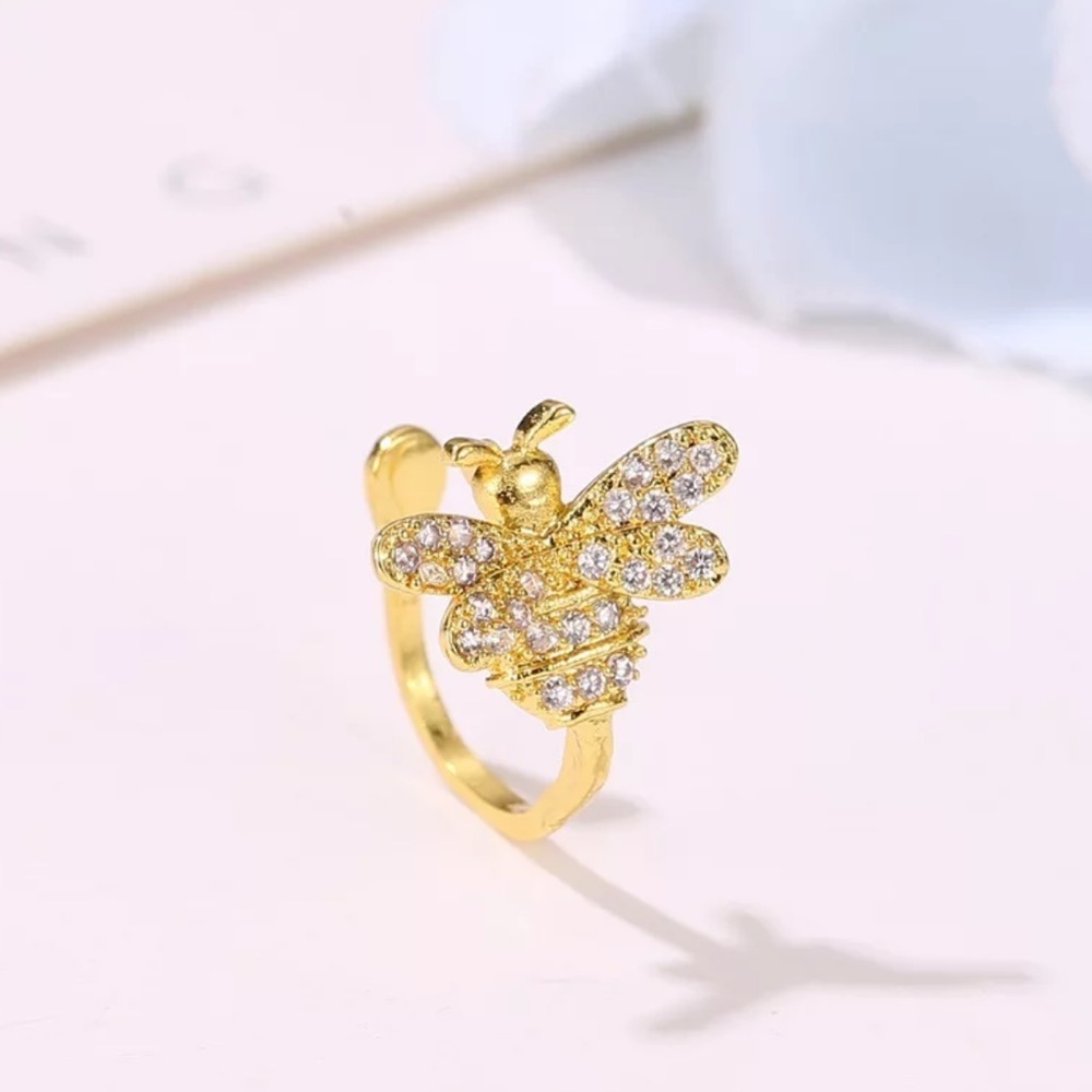 3/$30 Rhinestone Bee Ear Cuff - Picture 5 of 7